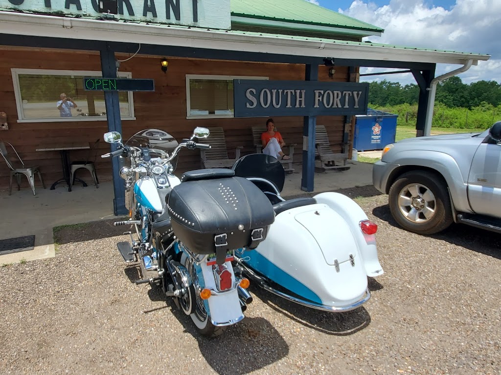 South Forty Restaurant | restaurant | 34035 AL-41, Repton, AL 36475, USA | 2512482384 OR +1 251-248-2384