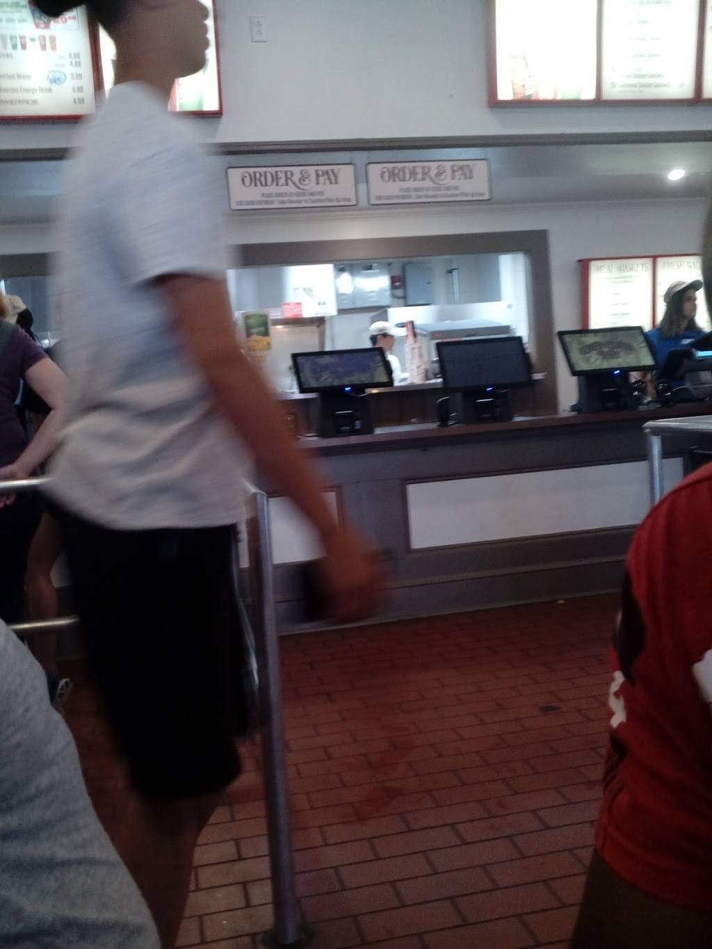 Frontier Inn | restaurant | Frontier Town Dr, Sandusky, OH 44870, USA | 4196272350 OR +1 419-627-2350