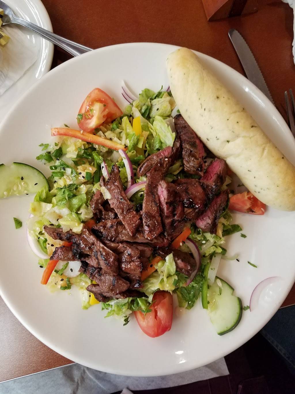 Stonewood Ale House | restaurant | 601 Mall Dr, Schaumburg, IL 60173, USA | 8478050202 OR +1 847-805-0202