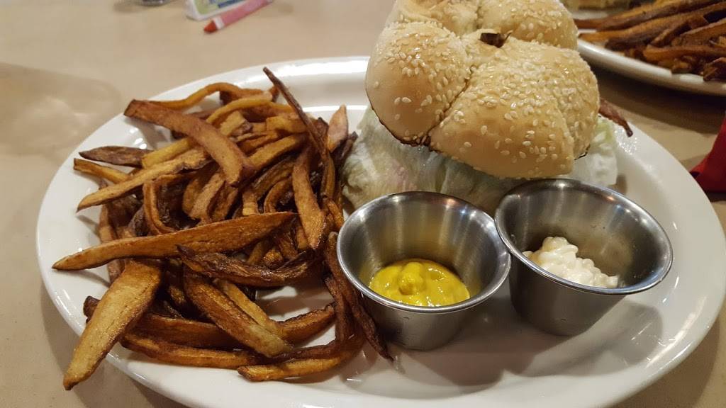 Prohibition Reds | restaurant | 2401 Church St, Galveston, TX 77550, USA | 4097667170 OR +1 409-766-7170