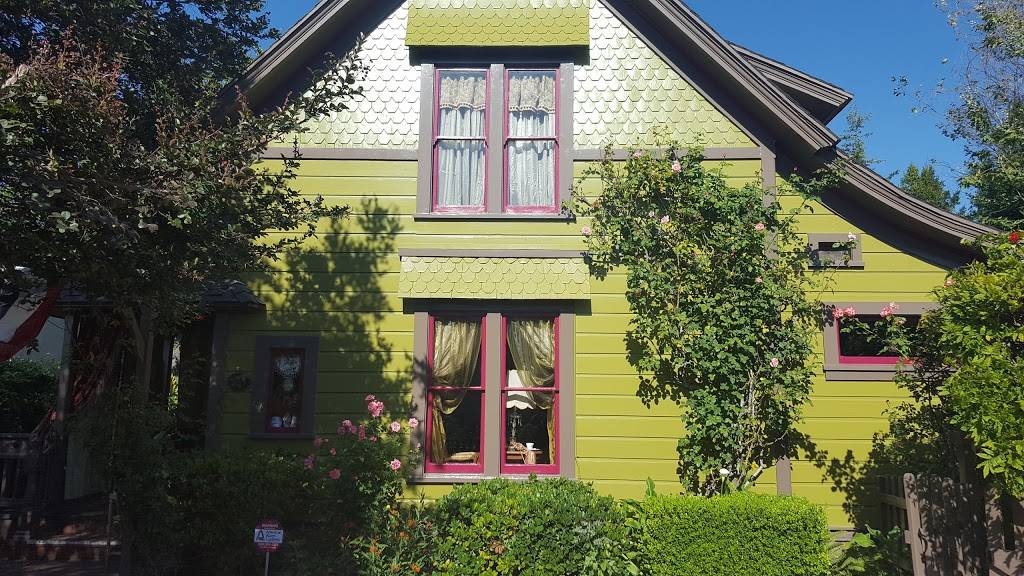 The McCharles House & Gardens | restaurant | 335 S C St, Tustin, CA 92780, USA | 7147314063 OR +1 714-731-4063