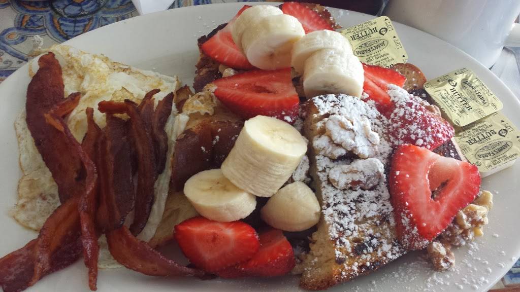 Lopez Bistro | cafe | 647 5th Ave, Brooklyn, NY 11215, USA | 9179091238 OR +1 917-909-1238