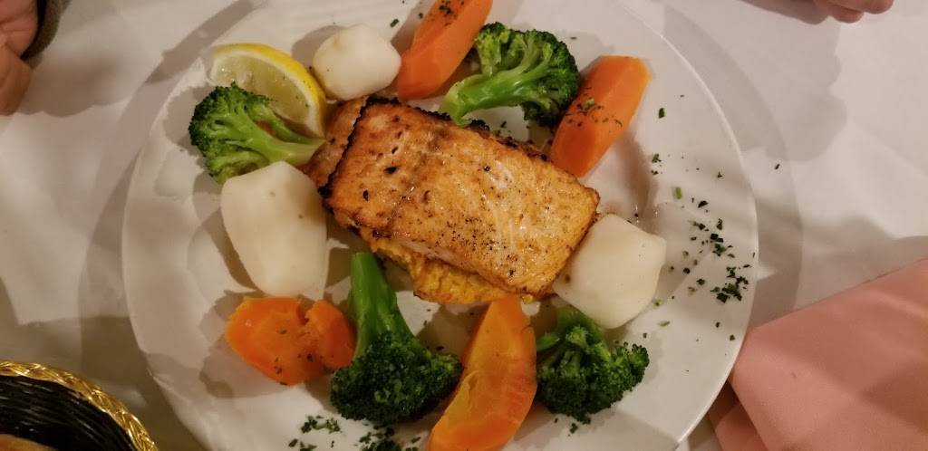 Tio Pepe Restaurant & Bar | restaurant | 6618 Castor Ave, Philadelphia, PA 19149, USA | 2157424775 OR +1 215-742-4775