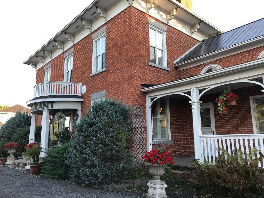 Georgian House 1858 | restaurant | 148 Main St S, Alexandria, ON K0C 1A0, Canada | 6135252219 OR +1 613-525-2219