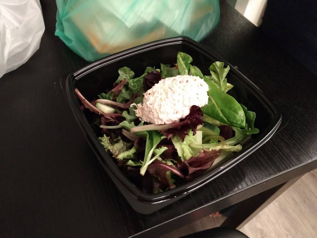 Chicken Salad Chick | restaurant | 1101 International Pkwy #1511, Lake Mary, FL 32746, USA | 4074497799 OR +1 407-449-7799