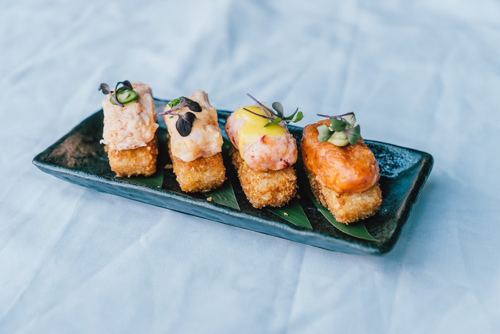 Mora Oak Park | restaurant | 201 Harrison St, Oak Park, IL 60304, USA | 7086134546 OR +1 708-613-4546