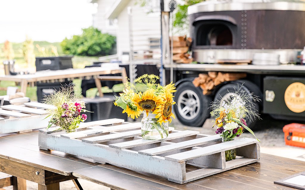 Flour Girl & Flame | restaurant | 8121 W National Ave, West Allis, WI 53214, USA | 4146627921 OR +1 414-662-7921