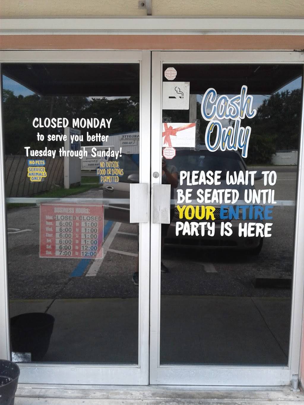 Smoke House Restaurant | restaurant | 415 Cooper St, Punta Gorda, FL 33950, USA | 9416392000 OR +1 941-639-2000