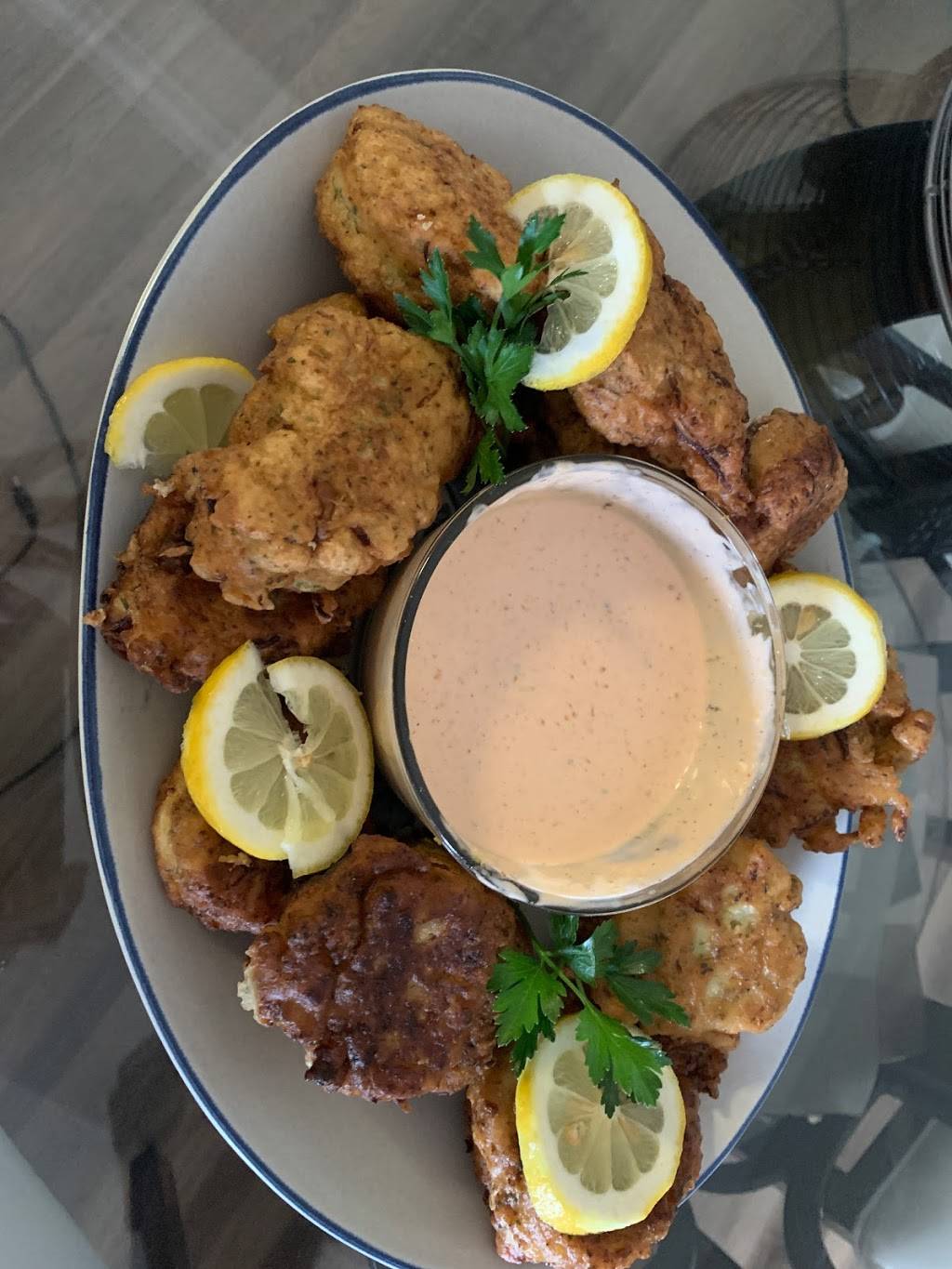 Caribbean Soul Food LLC | restaurant | 42417 Dogwood Glen Square, Sterling, VA 20166, USA | 2403164690 OR +1 240-316-4690