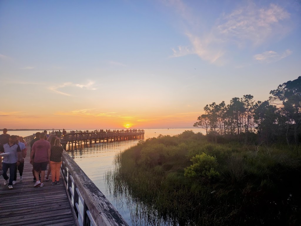 Hammerheads Bar & Grille | restaurant | 137 Fishermans Cove, Miramar Beach, FL 32550, USA | 8503511997 OR +1 850-351-1997