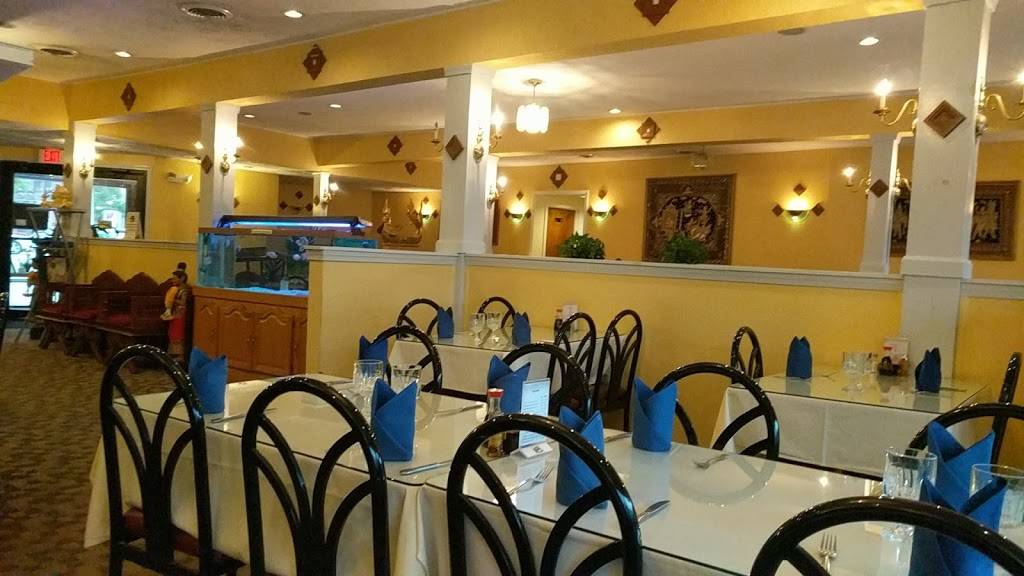Thai Dish | restaurant | 220 Court St, Auburn, ME 04210, USA | 2077773499 OR +1 207-777-3499