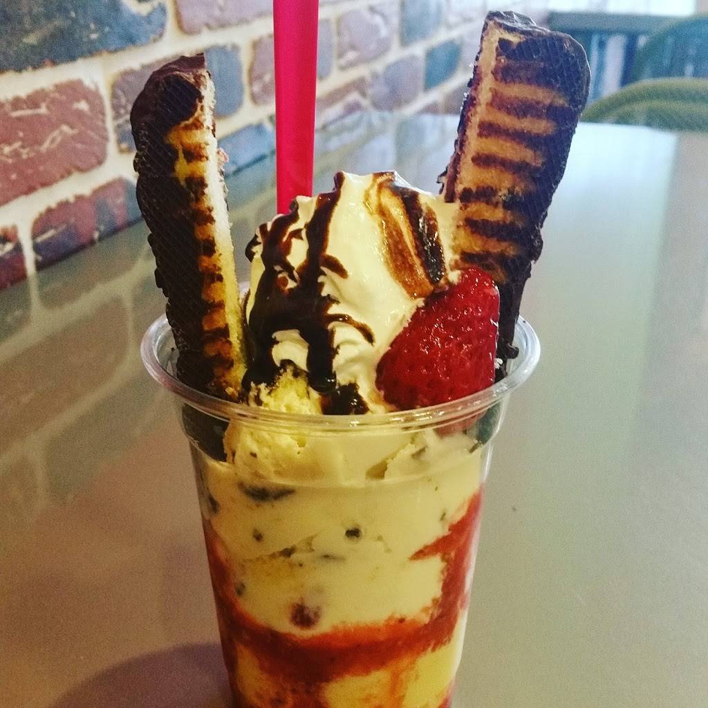 La michoacana newhall | meal takeaway | 23762 Newhall Ave, Santa Clarita, CA 91321, USA | 6616780499 OR +1 661-678-0499