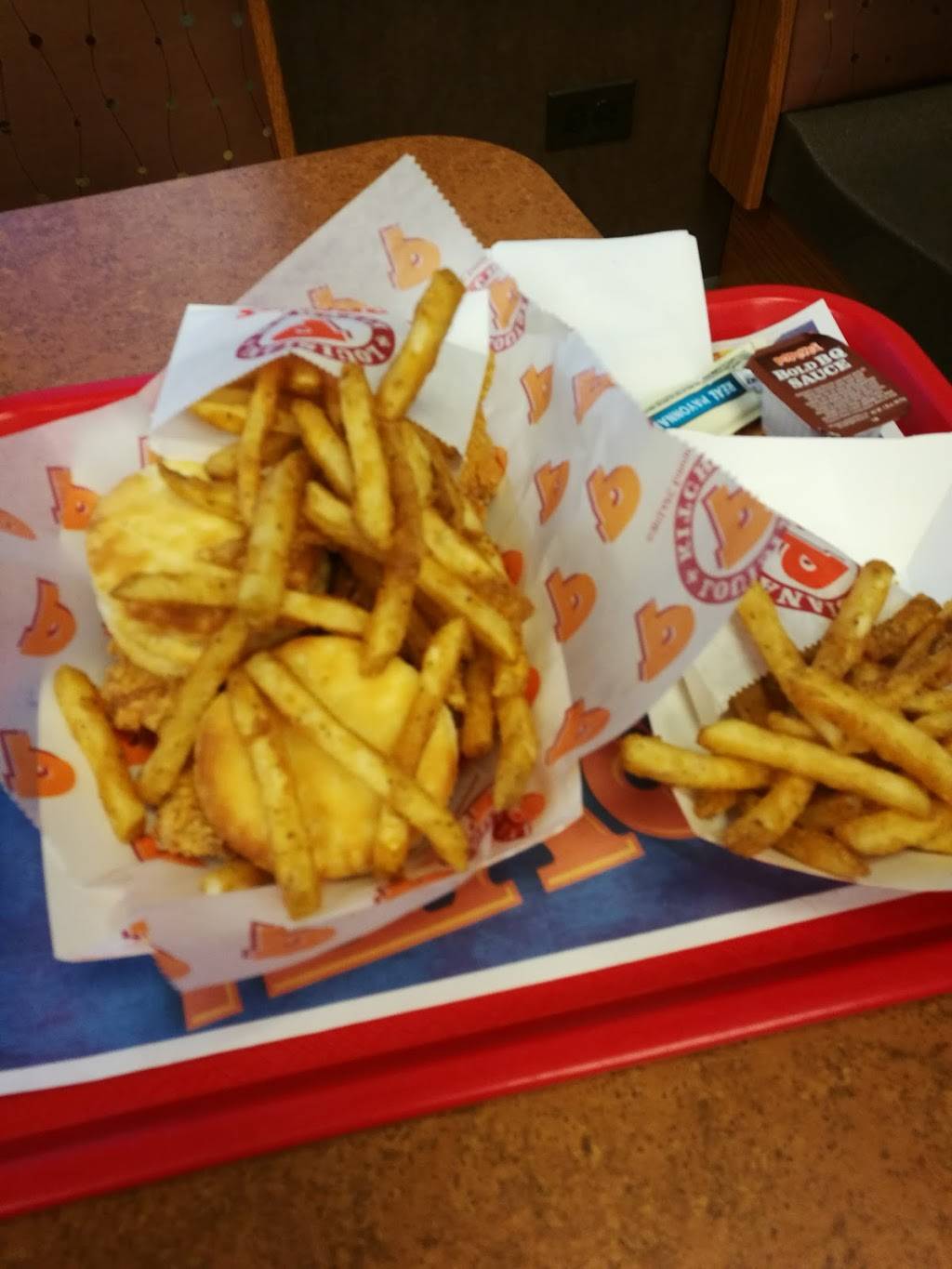 Popeyes Louisiana Kitchen | restaurant | 4866 N Milwaukee Ave, Chicago, IL 60630, USA | 7736854013 OR +1 773-685-4013