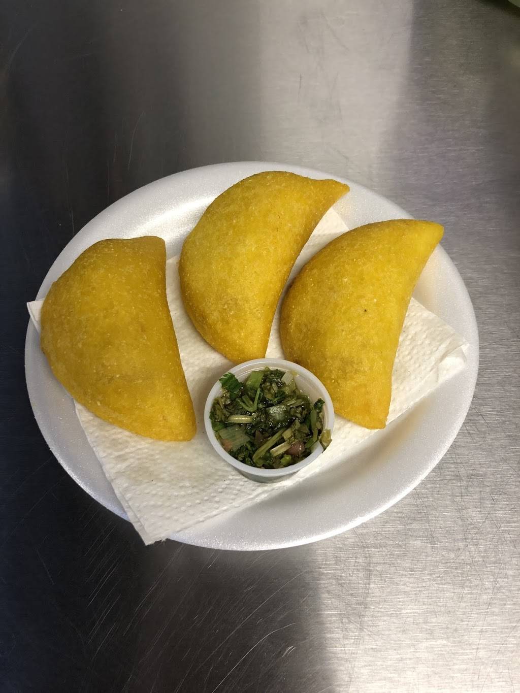 Ricuras Colombianas y Mas! | restaurant | 23242 FM1314 SPACE 4, Porter, TX 77365, USA | 8322938477 OR +1 832-293-8477