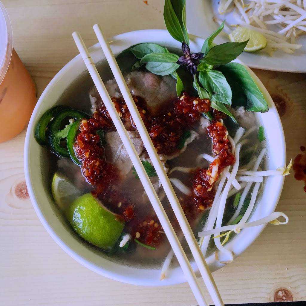 Pho Lotus | restaurant | 5460 Philadelphia St, Chino, CA 91710, USA | 9096130705 OR +1 909-613-0705