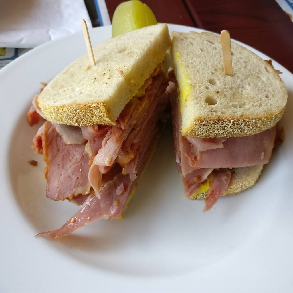 Pizzeria Chez Dino Beloeil | meal delivery | 8 Rue Saint-Matthieu, Beloeil, QC J3G 4P8, Canada | 4508139555 OR +1 450-813-9555