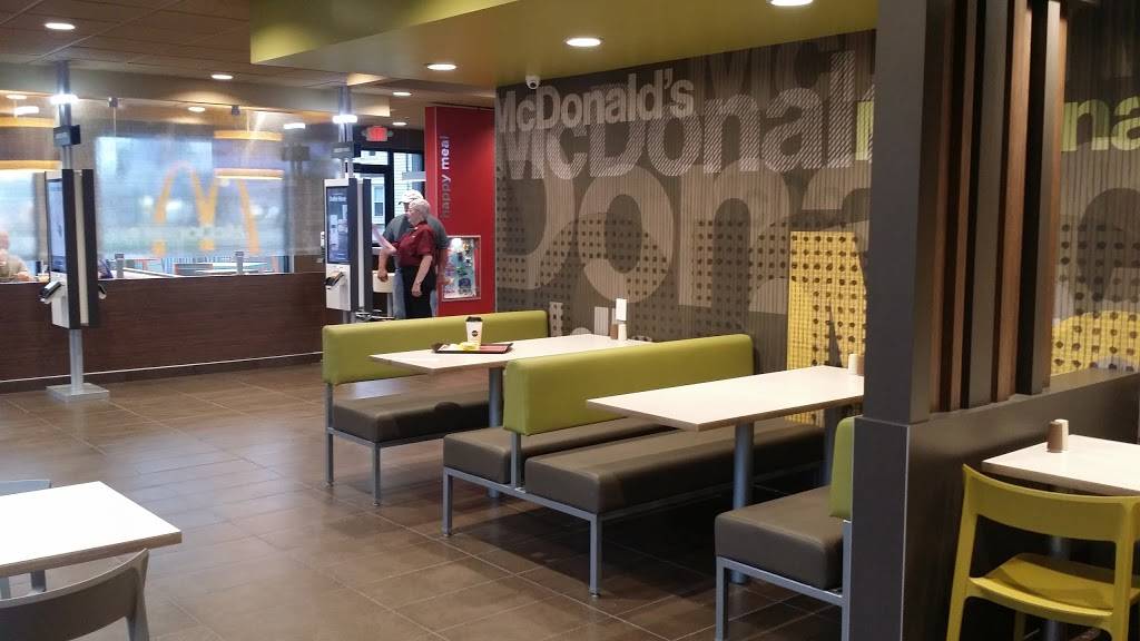 McDonalds | cafe | 8901 Frankford Ave, Philadelphia, PA 19136, USA | 2153328007 OR +1 215-332-8007