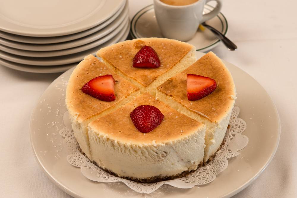 Carmines Italian Restaurant | meal takeaway | 425 7th Street NW at, E St NW, Washington, DC 20004, USA | 2027377770 OR +1 202-737-7770