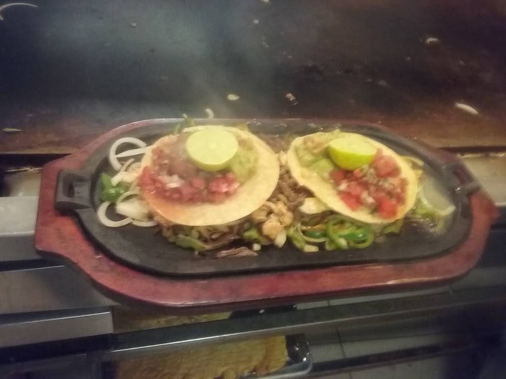 Taquiria El Charro | restaurant | 1607 Holland Ave, Houston, TX 77029, USA | 7134501628 OR +1 713-450-1628