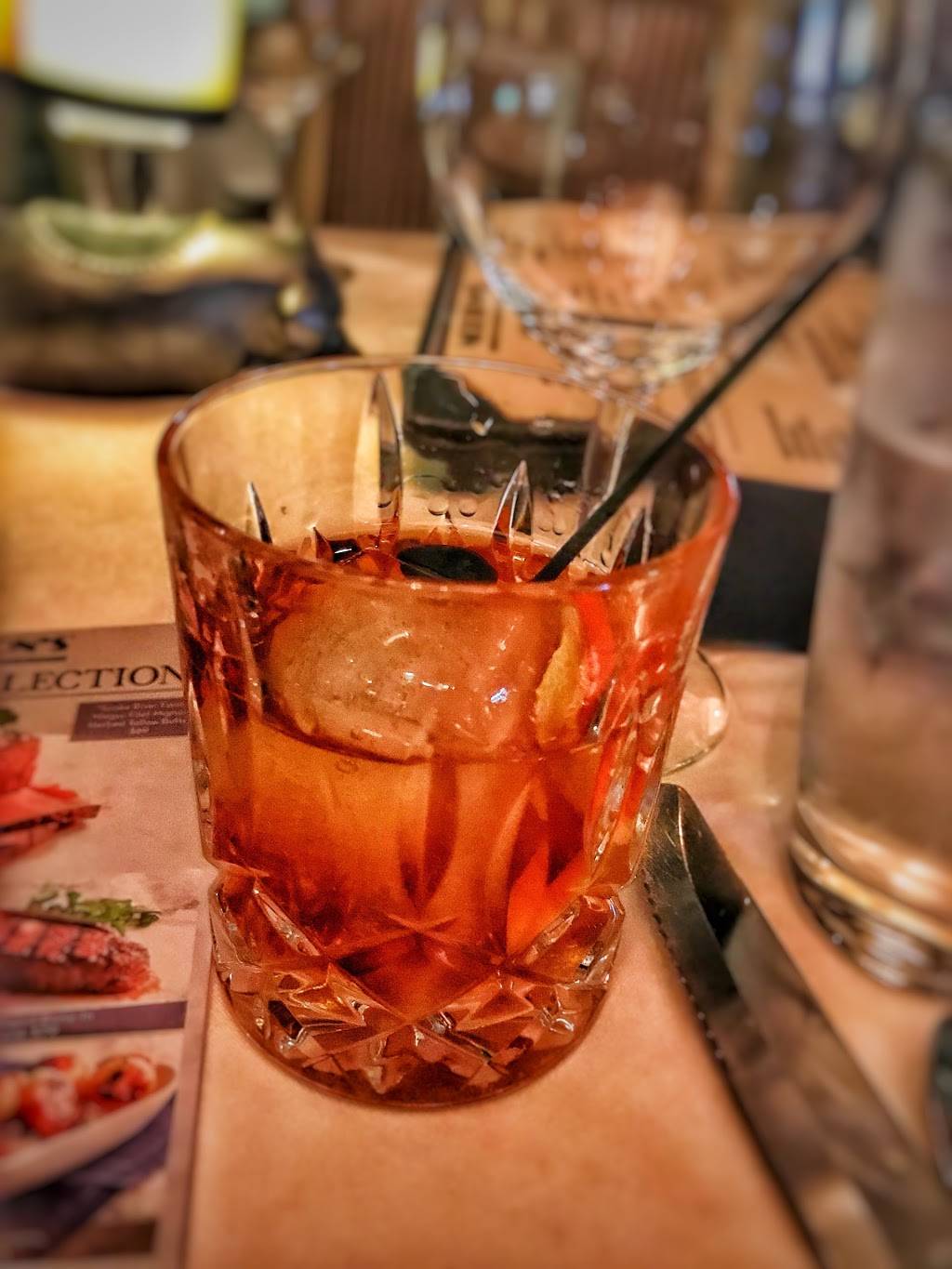 Mortons The Steakhouse | restaurant | 9525 W Bryn Mawr Ave, Rosemont, IL 60018, USA | 8476785155 OR +1 847-678-5155