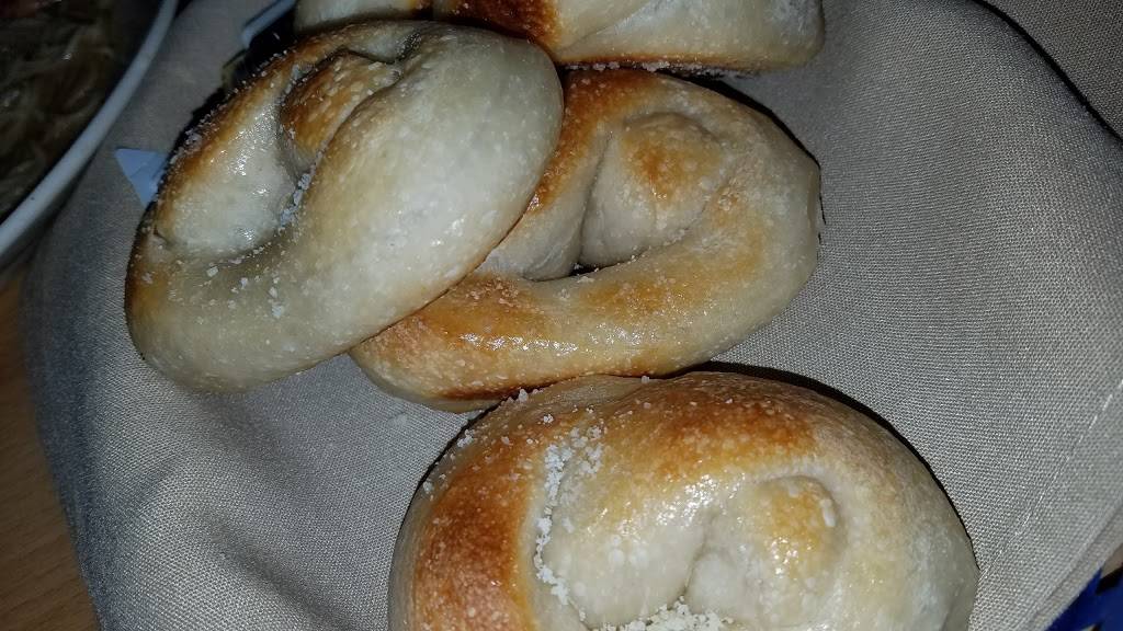 Dinos Pizzeria | restaurant | 477 W Harwood Rd, Hurst, TX 76054, USA | 8172850605 OR +1 817-285-0605