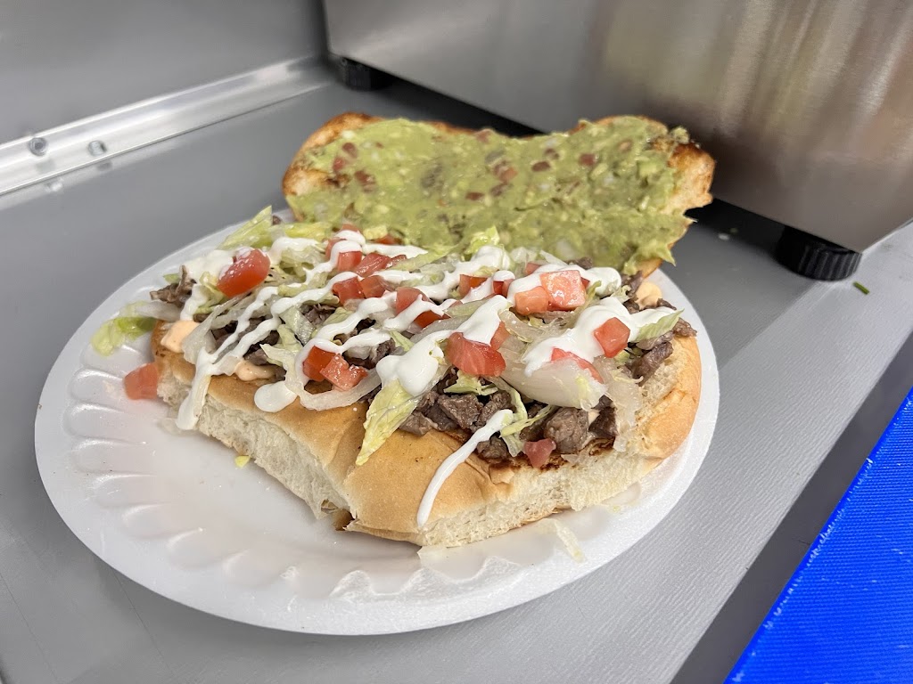 Maria Bonita tacos y más | restaurant | 3995 S Pacific Hwy, Medford, OR 97501, USA | 5412927430 OR +1 541-292-7430