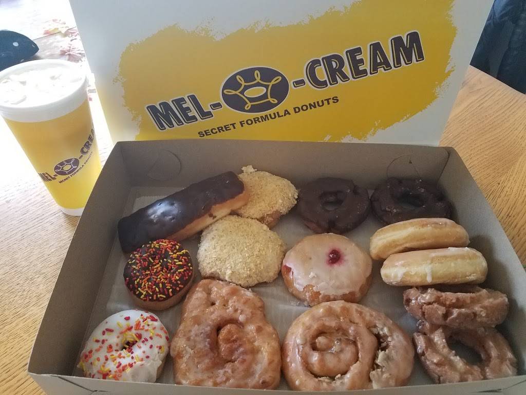 Mel-O-Cream Donuts | restaurant | 217 E Laurel St, Springfield, IL 62704, USA | 2175444644 OR +1 217-544-4644