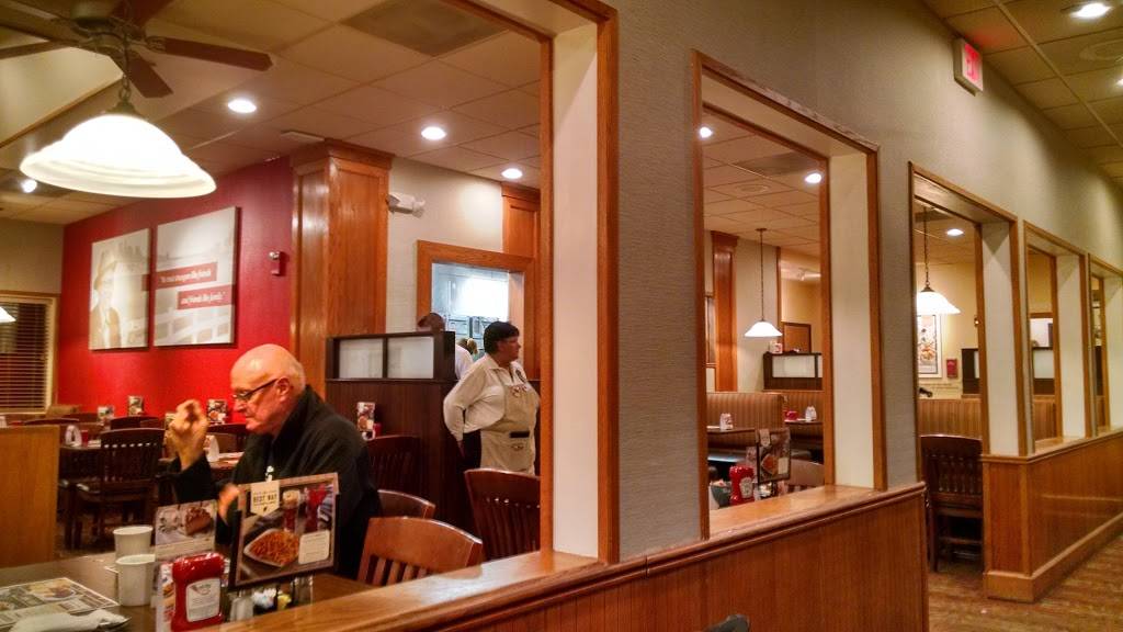 Bob Evans | meal takeaway | 2798 N Main Street Ext, Jamestown, NY 14701, USA | 7166619395 OR +1 716-661-9395