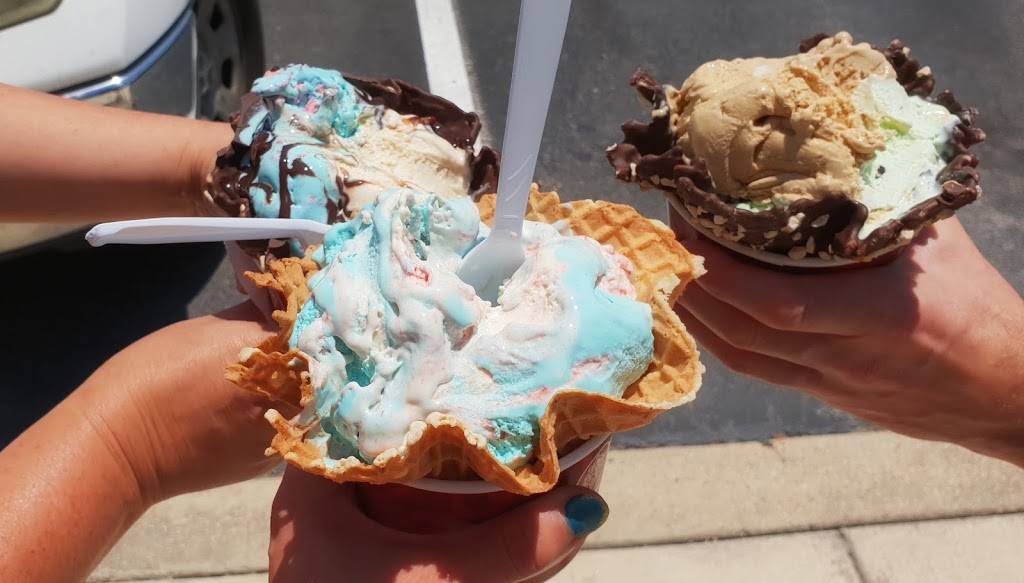 Cold Stone Creamery | bakery | 1750 N Loop 1604 E Ste 104, San Antonio, TX 78232, USA | 2104907500 OR +1 210-490-7500