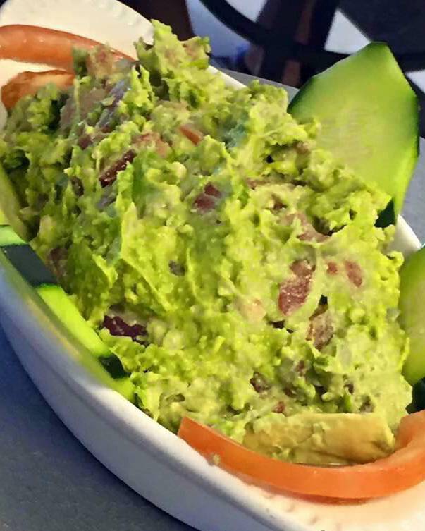 Mariscos Y Barbacoa La Bella | restaurant | 3275 E McDowell Rd, Phoenix, AZ 85008, USA | 6028123315 OR +1 602-812-3315