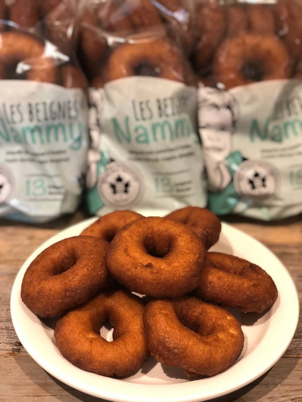 Erablière Bernard Mets cuisinés & Réceptions | restaurant | 1268 Rue Denison O, Granby, QC J2J 0L8, Canada | 4503755238 OR +1 450-375-5238