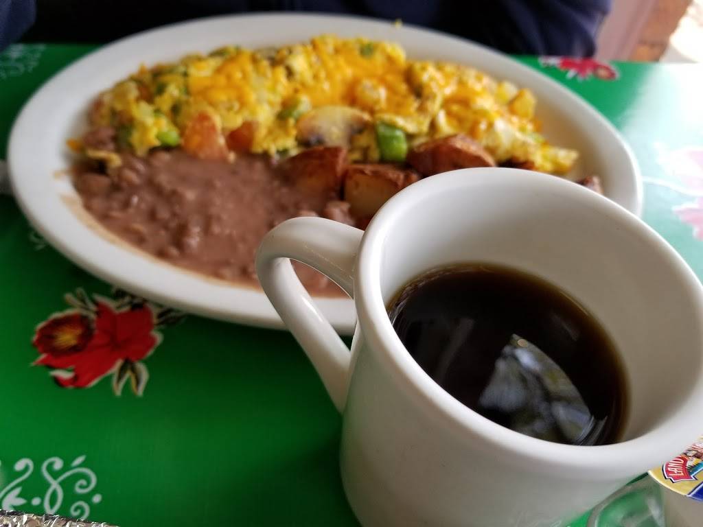 El Jordan Cafe | cafe | 416 N Bishop Ave, Dallas, TX 75208, USA | 2149414451 OR +1 214-941-4451