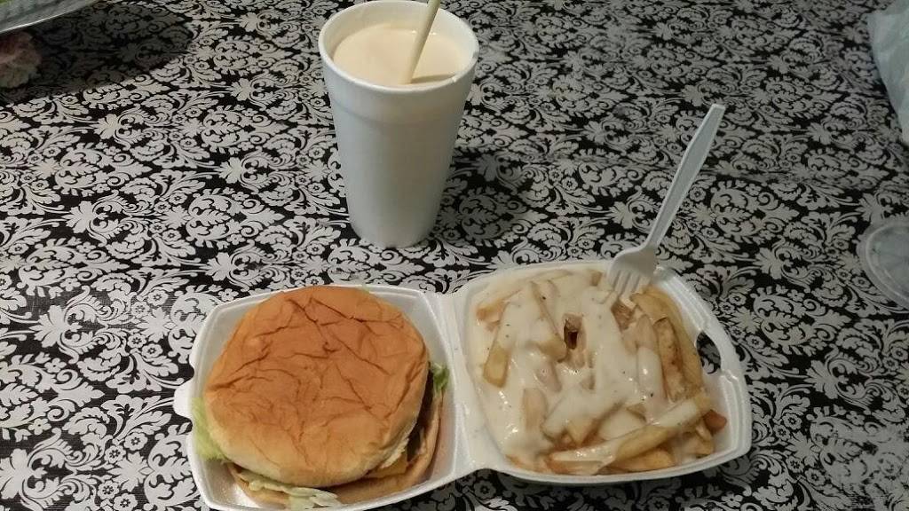 Teds Hamburgers | restaurant | 2900 W Edison St, Tulsa, OK 74127, USA | 9185829465 OR +1 918-582-9465