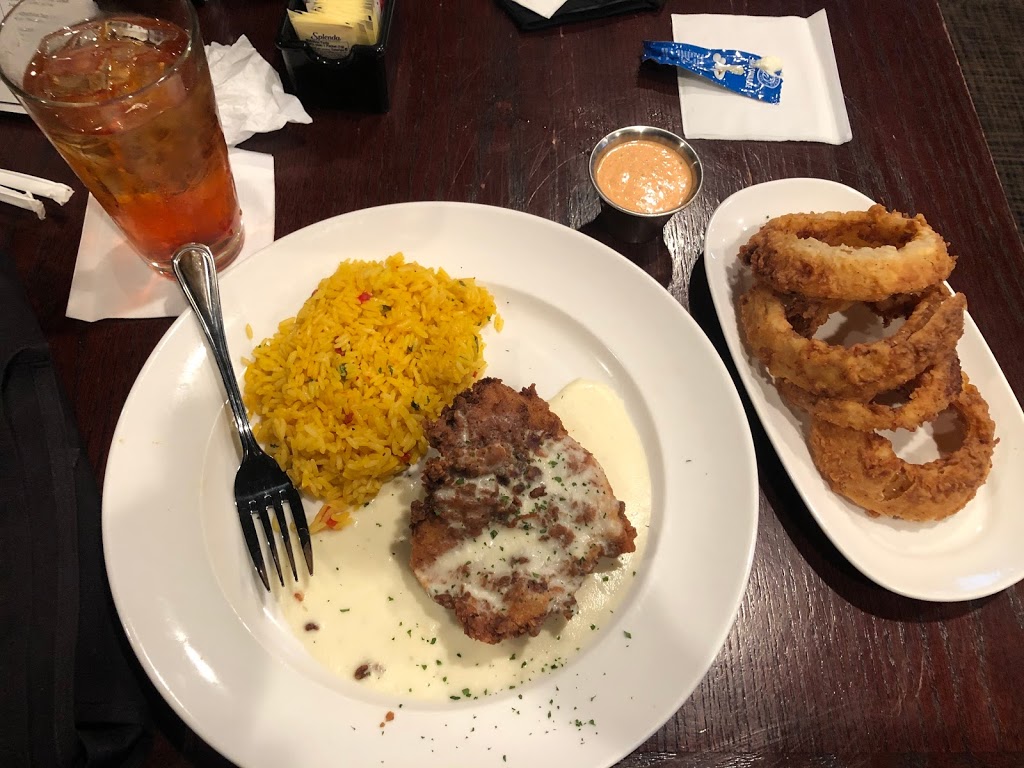 Briquettes Steakhouse | restaurant | 901 Montlimar Dr #36609, Mobile, AL 36609, USA | 2514083133 OR +1 251-408-3133