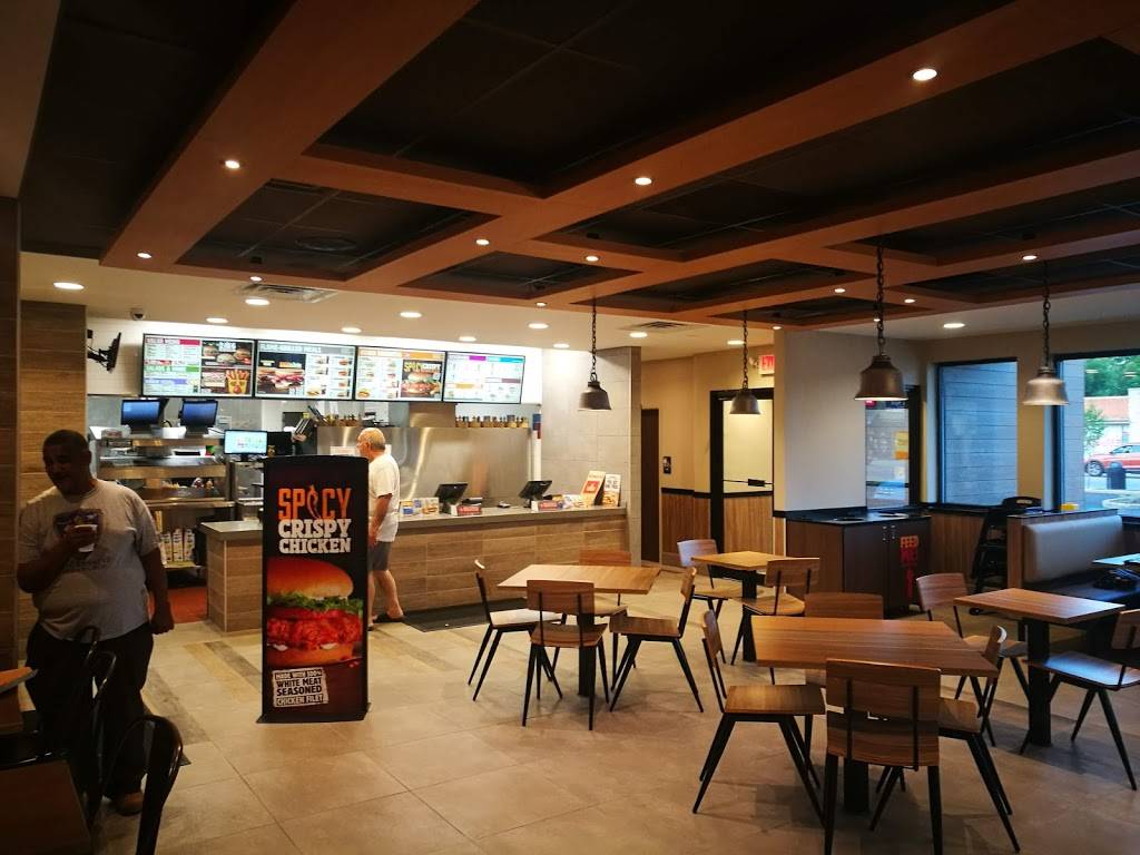 Burger King | restaurant | 1750 N Harlem Ave, Elmwood Park, IL 60707, USA | 7084564140 OR +1 708-456-4140