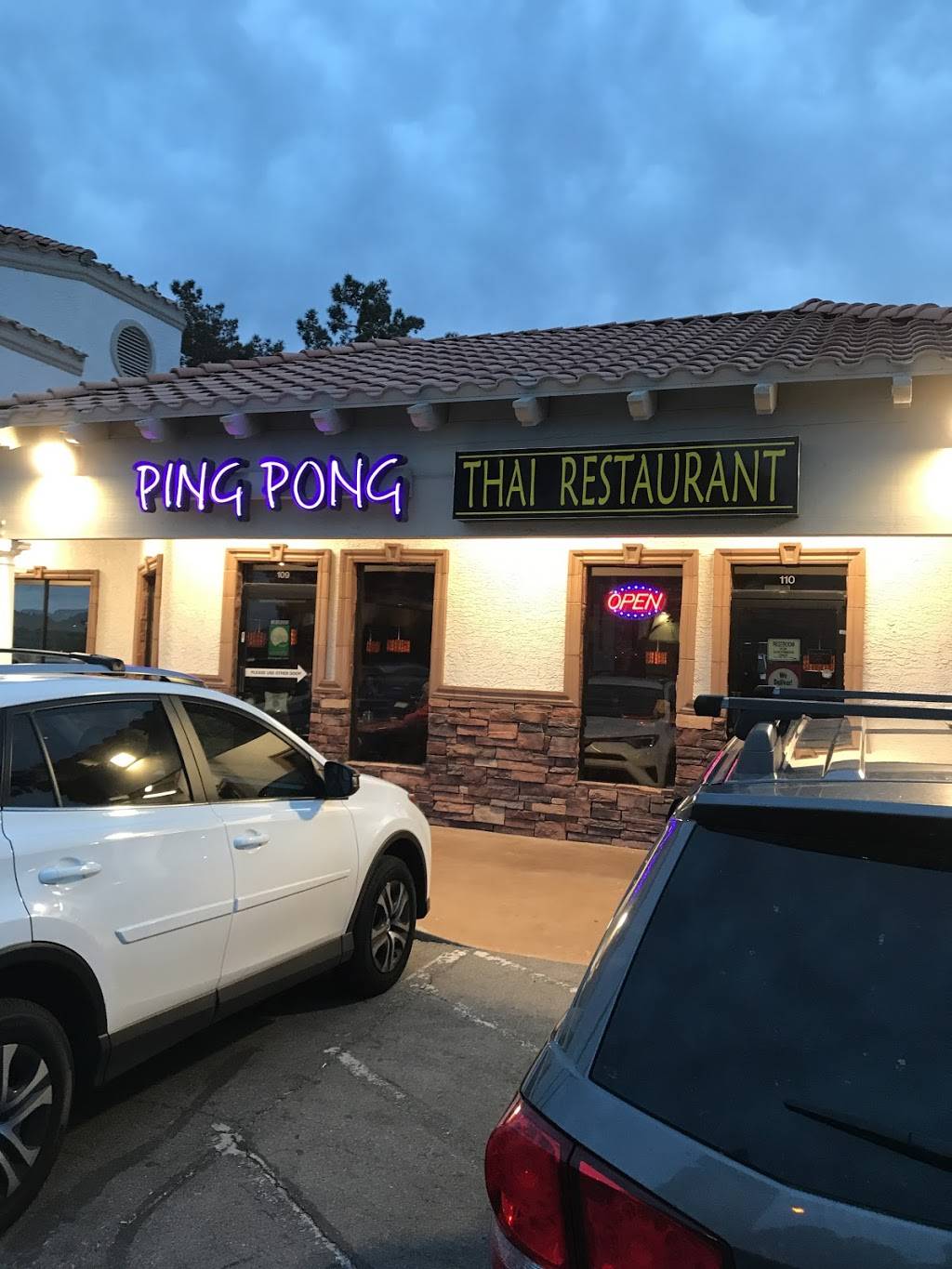 Ping Pong Thai Restaurant | restaurant | 2955 E Sunset Rd #109, Las Vegas, NV 89120, USA | 7022289988 OR +1 702-228-9988
