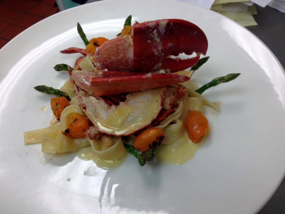 Cristina Grays Restaurant & Bar | restaurant | 3116, 1108 N Main St, High Point, NC 27262, USA | 3368822002 OR +1 336-882-2002