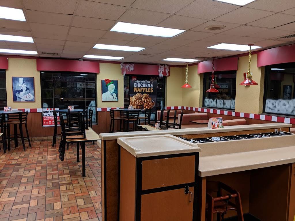 KFC | restaurant | 3144 Tampa Rd, Oldsmar, FL 34677, USA | 7277718388 OR +1 727-771-8388