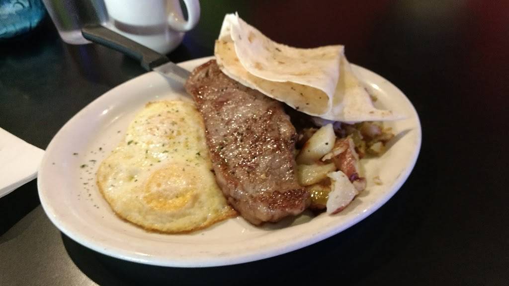 Steves Greenhouse Grill | restaurant | 139 E Adams St, Phoenix, AZ 85004, USA | 6022522742 OR +1 602-252-2742