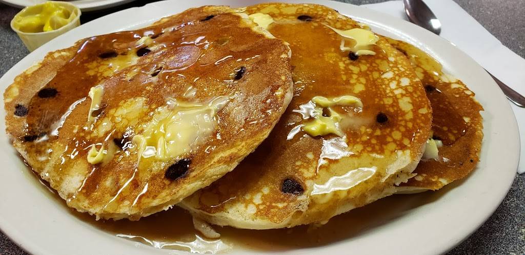 Rainbow Restaurant | restaurant | 6290 S Martin Rd, New Berlin, WI 53146, USA | 2626790490 OR +1 262-679-0490