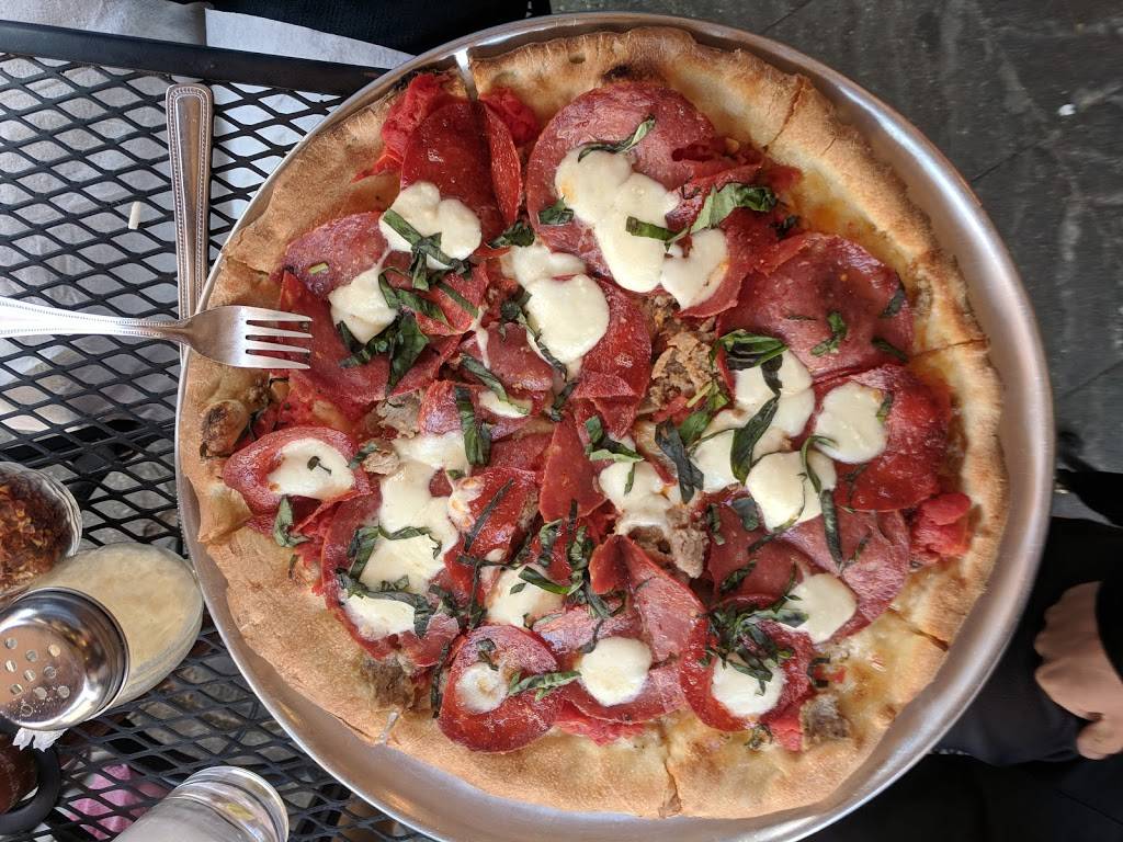 Roma Old Town Wood Fired Pizzeria | restaurant | 21 N Loudoun St, Winchester, VA 22601, USA | 5406672743 OR +1 540-667-2743