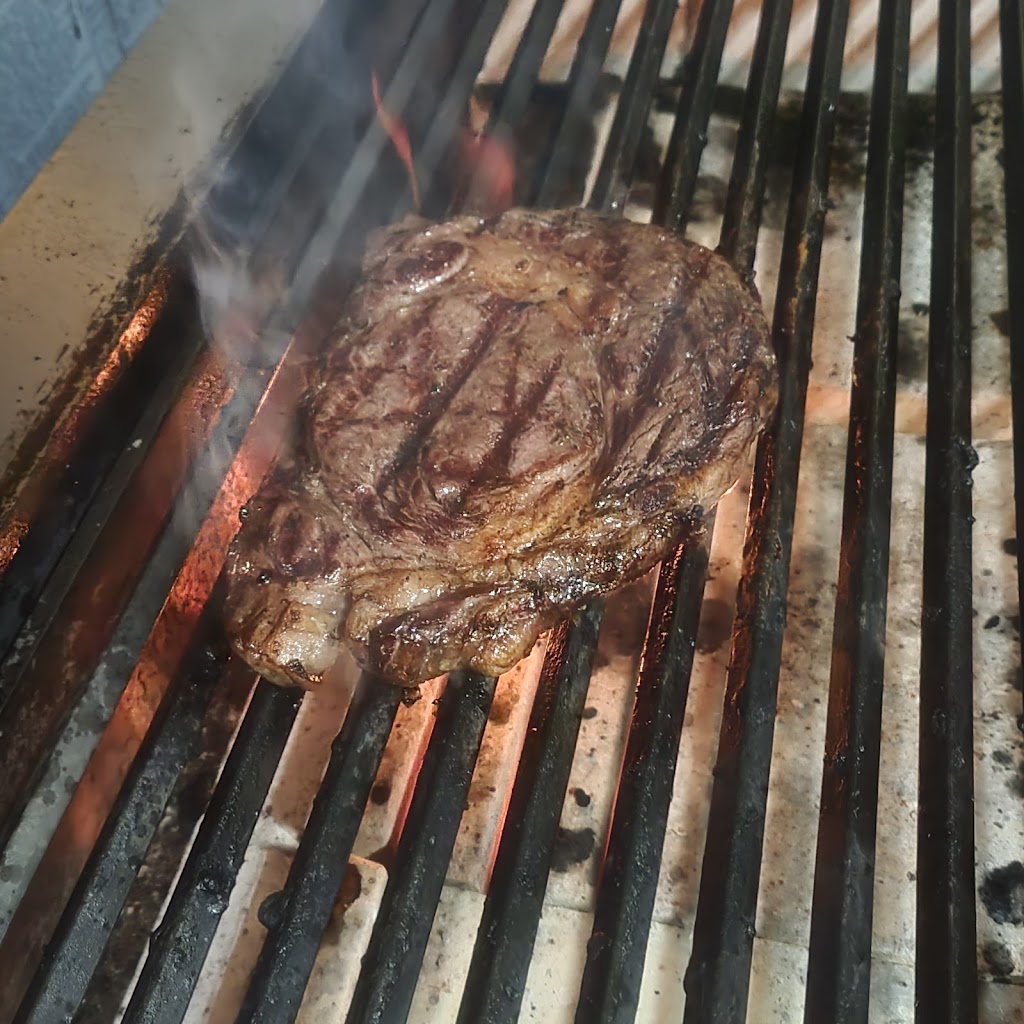 TNT Burgers & Steaks | restaurant | 110 Main St, Bison, SD 57620, USA | 6052447777 OR +1 605-244-7777