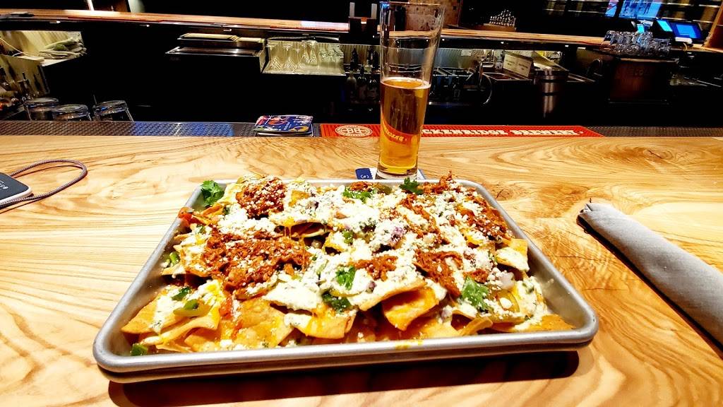 Breckenridge Brewery Ale & Game House | restaurant | 200 Inverness Dr W Ste 200, Englewood, CO 80112, USA | 3033977801 OR +1 303-397-7801