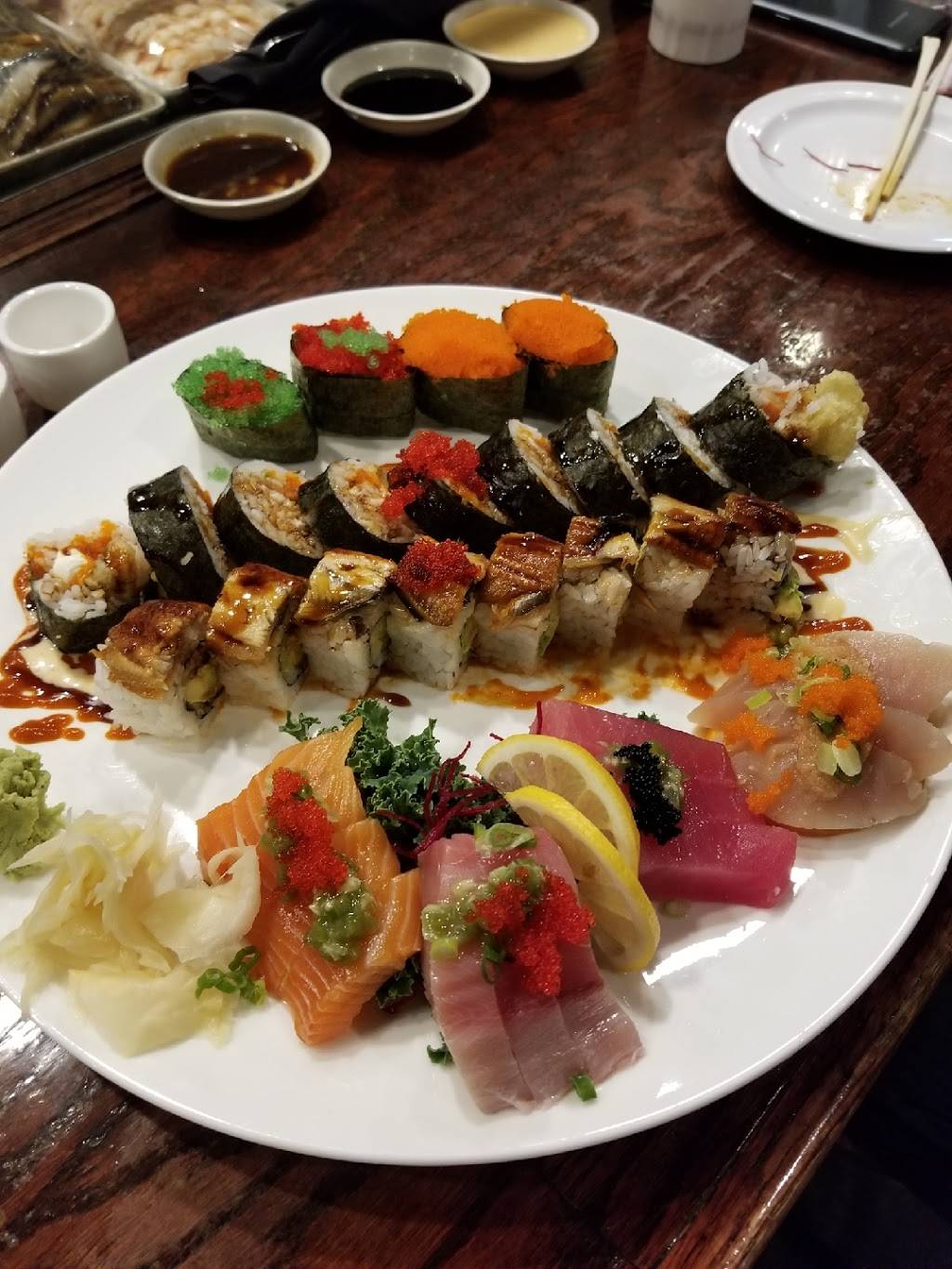 Samurai Blue | restaurant | 2160 Riverside Pkwy #136, Lawrenceville, GA 30043, USA | 6785184216 OR +1 678-518-4216