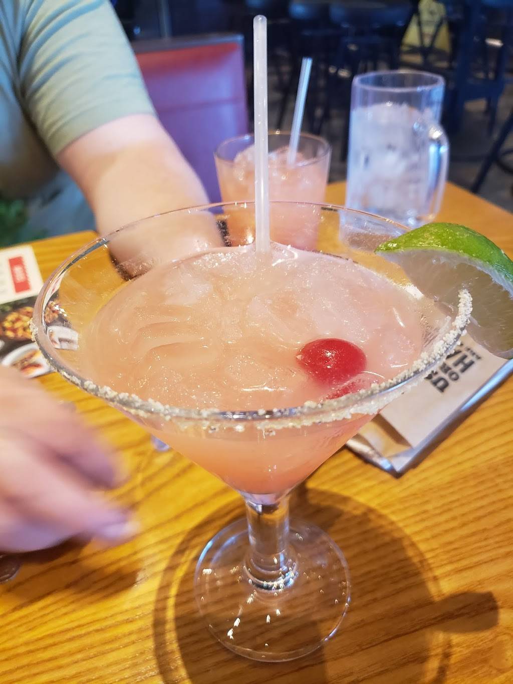 Chilis Grill & Bar | restaurant | 400 W University Dr, Tempe, AZ 85281, USA | 4809672082 OR +1 480-967-2082