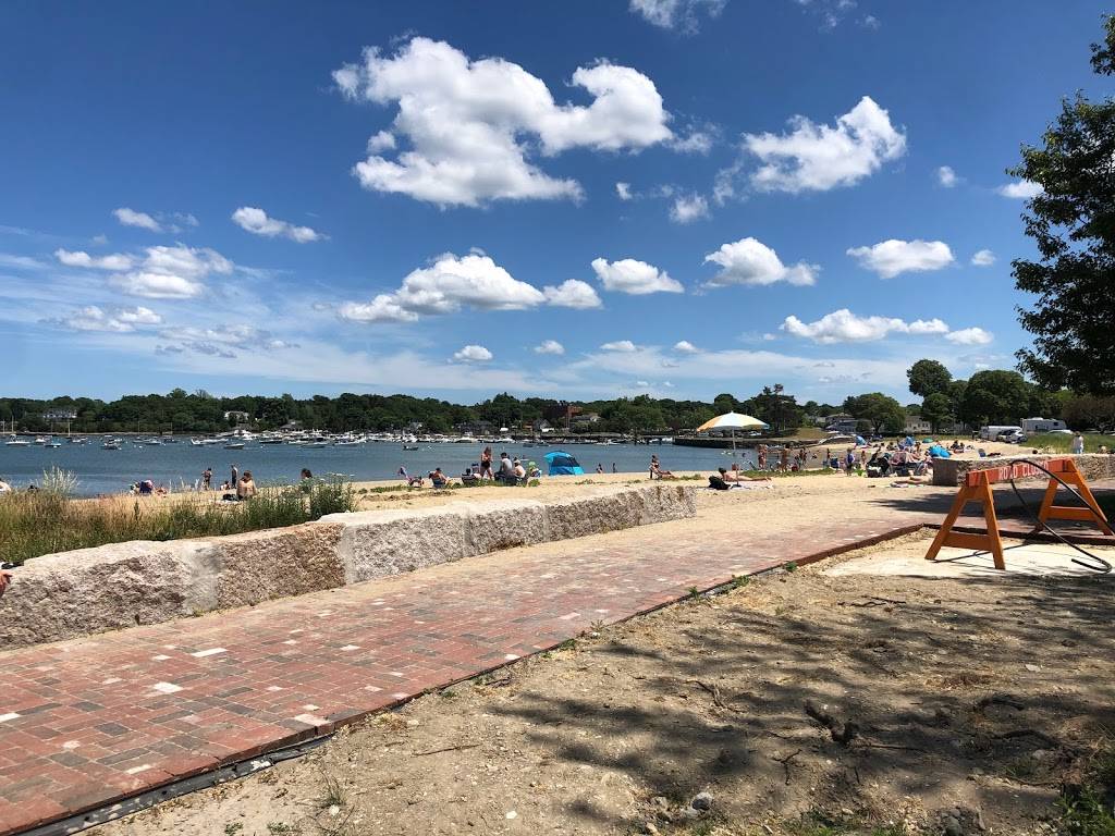 Beach House Hingham | restaurant | 95 Otis St, Hingham, MA 02043, USA | 7817494900 OR +1 781-749-4900