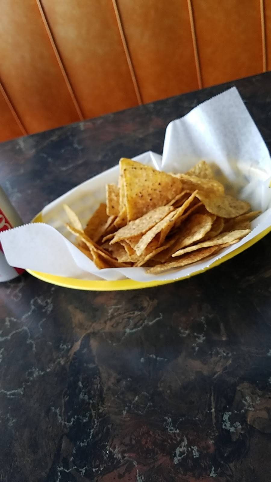 El Papucho Mexican Food | restaurant | 1745 W San Carlos St, San Jose, CA 95128, USA | 4082973166 OR +1 408-297-3166