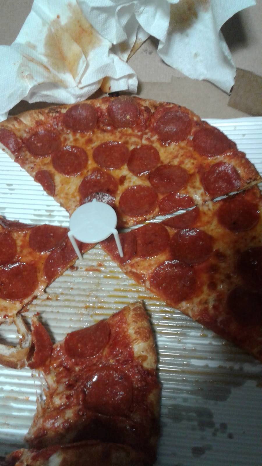 Jets Pizza | meal delivery | 25947 Detroit Rd, Westlake, OH 44145, USA | 4408921200 OR +1 440-892-1200