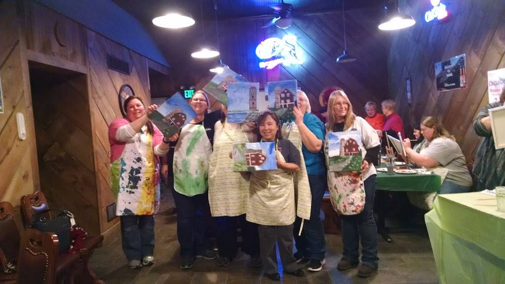 Houlahans Tavern & Grill | restaurant | 208 W Lincoln Hwy, Waterman, IL 60556, USA | 8152643333 OR +1 815-264-3333