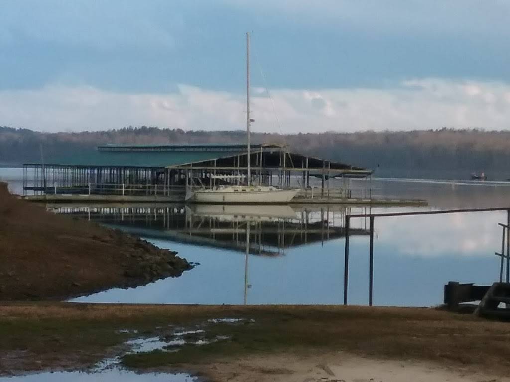 Lynnhurst Family Resort | restaurant | 270 Lynnhurst Dr, Murray, KY 42071, USA | 2704362345 OR +1 270-436-2345